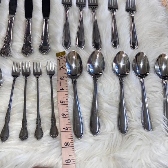 Oneida Stainless Flatware Mix Bundle - Picture 10 of 17